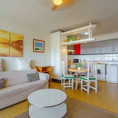Apartment Bright In Aquaviva Callao Salvaje, Cs22
